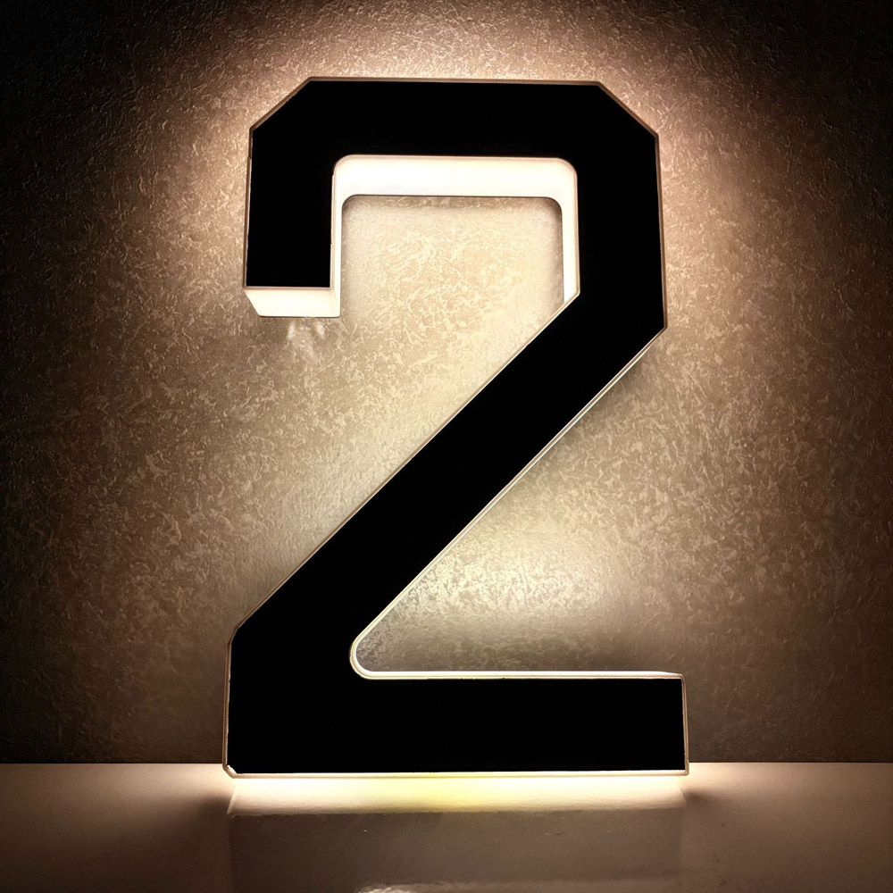 12CM Solar-Powered Outdoor Hou - Outdoor Power Number 评论和价格